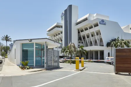 First Group la Montagne