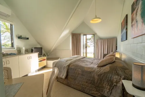 Beach Cabins Merimbula - Beach