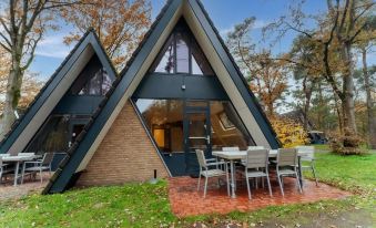 Bungalow in Limburg Near Nature Reserves
