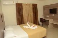 Hotel Kanakabhishegam Hotels in Nagapattinam
