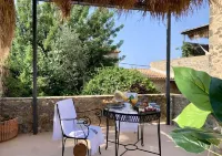 Villa Vager Mani Hotel
