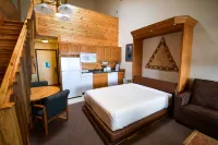 The Inn at Silvercreek - Parking
