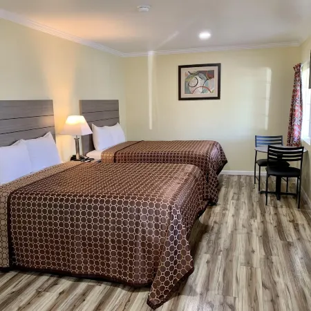 Central Coast Inn- Cayucos