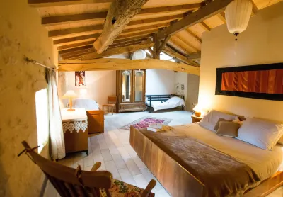 B&B les Secrets de Tifayne Các khách sạn ở Sainte-Colombe
