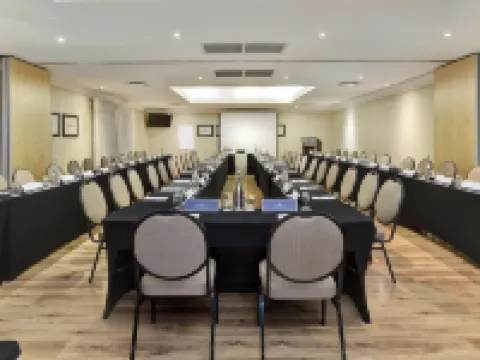 プロテア ホテル バイ マリオット マフィケング マフィケングのホテル