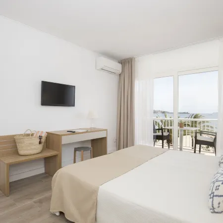 Cabot Romantic- Adults Only
