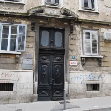 Kappa Apartments