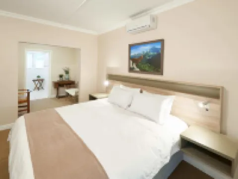 Outeniqua Inn โรงแรมในจอร์จ