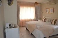 Kamogelo Guest House - Mountain View