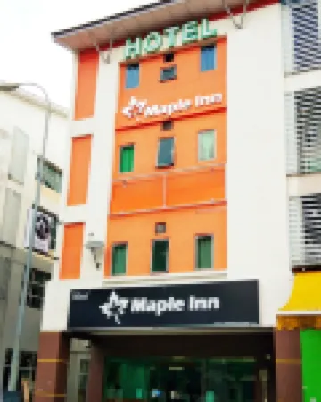 Maple Inn Hotel berhampiran Masjid Al-Najihin