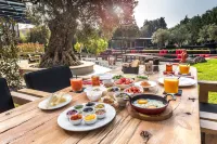 Warehouse by the Stay - sarapan