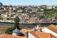 LV Premier Apartments Clerigos- RE1 Hotels in Miragaia