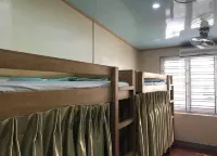 Haiphong Backpacker Hostel Hoteles en Haiphong