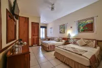 Adventure Inn Hotels in Heredia