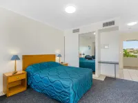 Madison Ocean Breeze Apartments Hotels near The Strand