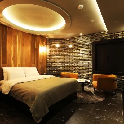 โรงแรมเรนโบว์ โรงแรมใกล้วอลพยอง-ดง