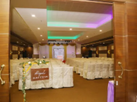 Kga Elite Continental Hotel Hotels in Thiruvalla
