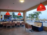 데카메론 라 마리나 과야비토스, 라마다 올 인클루시브 리조트 Rincon de Guayabitos 호텔