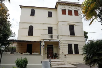 Hotel Villa Pina Hotels in Senigallia