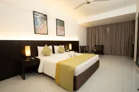 Goodwood Airport Hotel Hotels in Катунаяка