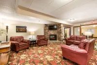 Econo Lodge Mayo Clinic Area Hotels in Rochester