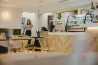 Roseum Boutique Hotel - Airport Shuttle