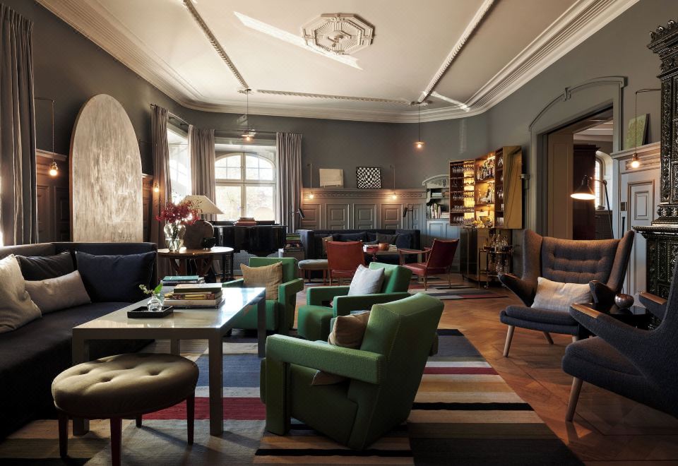 엣 헴 호텔 외관 또는 아름다운 내부 공용 공간