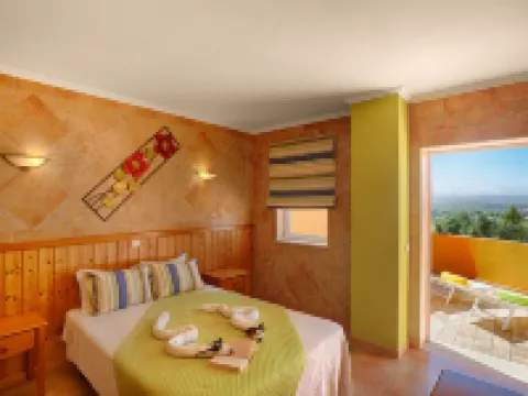 Montinho de Ouro Hotels in Luz