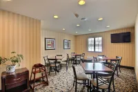 Cobblestone Inn & Suites - Brillion Hotels in Calumet County
