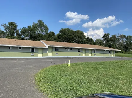 Red Carpet Inn & Suites Wrightstown Отели в г. Лейкхерст