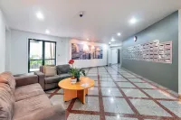 Chic & Stylish Apartment with Parking