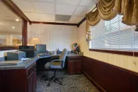 The Regal Hotel Hotels in Carthage