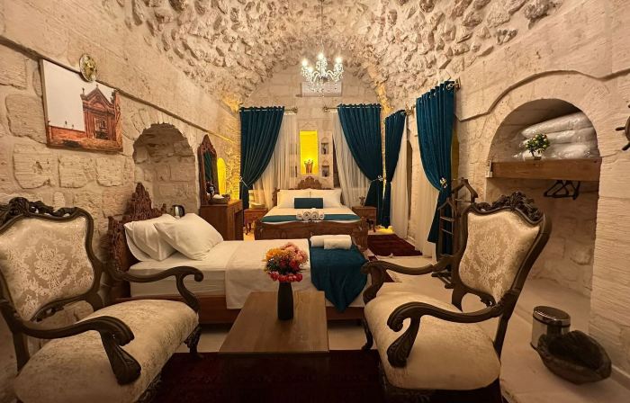 Seyri Asur Konağı