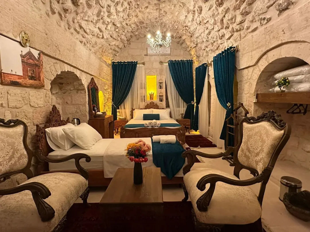 Seyri Asur Konağı - Midyat