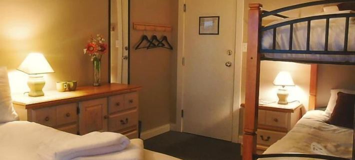 Painted Turtle Guesthouse Hotels in Nanaimo
