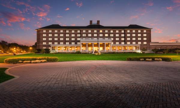 Hilton Garden Inn Suffolk Riverfront