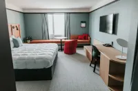 ハワース ホテル アット ホープ カレッジ Computing and Information Technology周辺のホテル