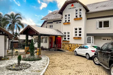 Flame Hotel Boutique Canela Отели рядом с Canela Airport