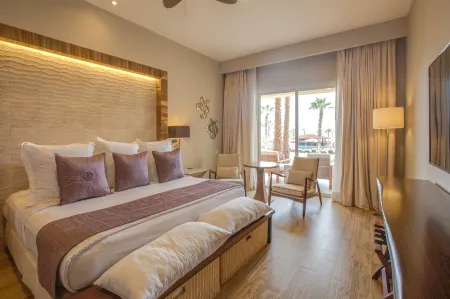 Pueblo Bonito Pacifica Golf & Spa Resort