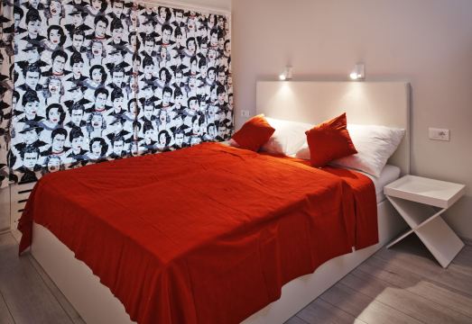 1. 디자인 스튜디오..