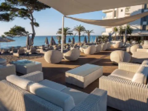 Melbeach Hotel & Spa - Adults Only Hotels in Canyamel