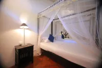 Olanda Private Beach Villa - Parvekkeita