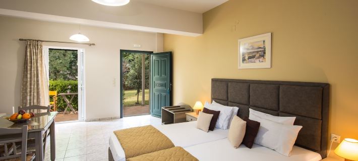 Dina Apartments Отели в г. Кефалиния