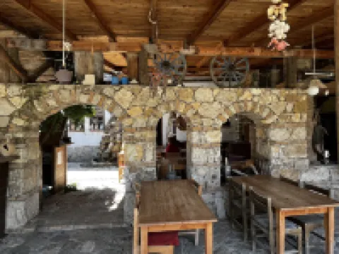 科耶維奧林波斯鄉村別墅酒店