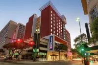 Hilton Garden Inn San Antonio Downtown Riverwalk Hotels near San Antonio River Walk