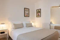 Azinheira Suites Townhouse - Alojamento Turístico Hotels in Елваш