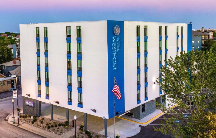 Hotel Westport Kansas City, Tapestry Collection by Hilton
