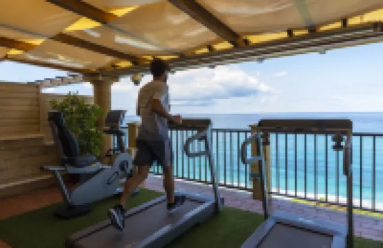 โรงแรมรอกกา เดลลา เซนา