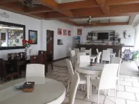 Giulius Boracay Italian Resort Hotel berhampiran Hutan Mati