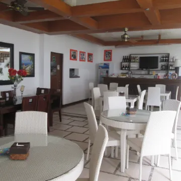 Giulius Boracay Italian Resort